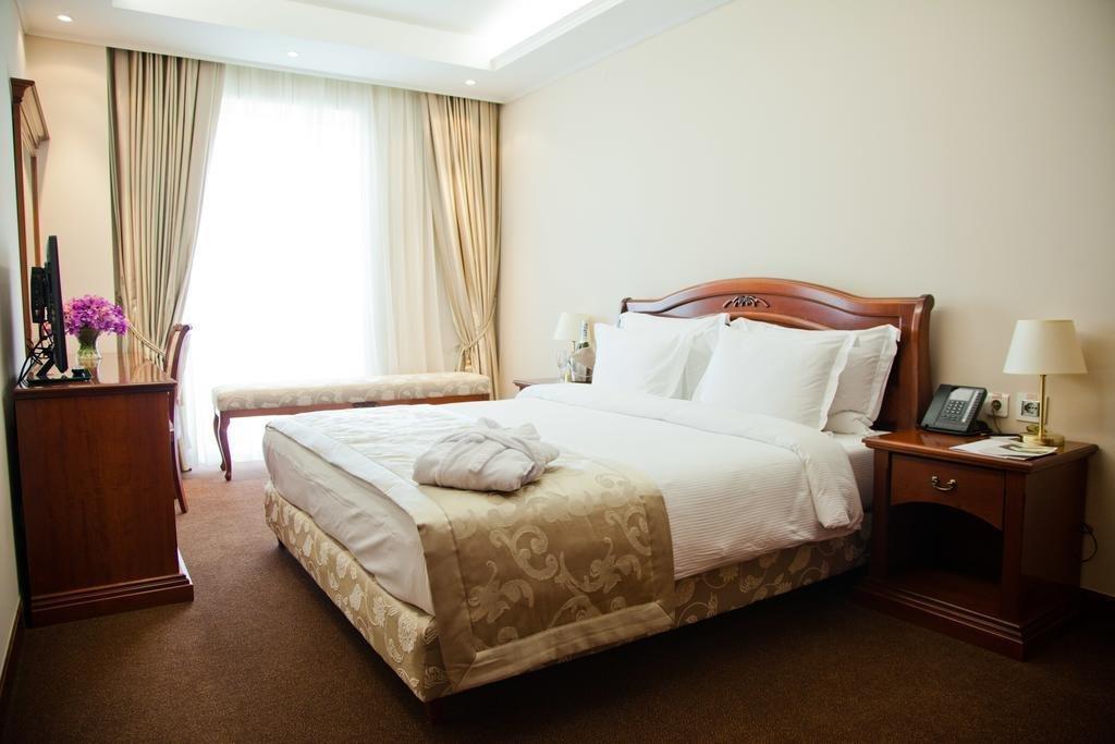 Caspian Riviera Grand Palace Hotel Aktau (Mangystau) Exterior foto