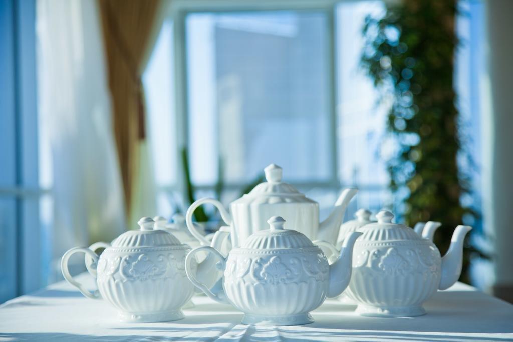 Caspian Riviera Grand Palace Hotel Aktau (Mangystau) Exterior foto Teapots