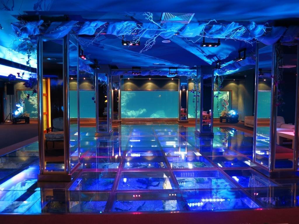 Caspian Riviera Grand Palace Hotel Aktau (Mangystau) Exterior foto The nightclub