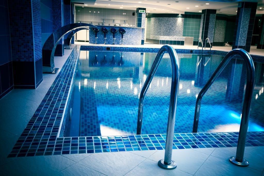 Caspian Riviera Grand Palace Hotel Aktau (Mangystau) Exterior foto The swimming pool at the hotel