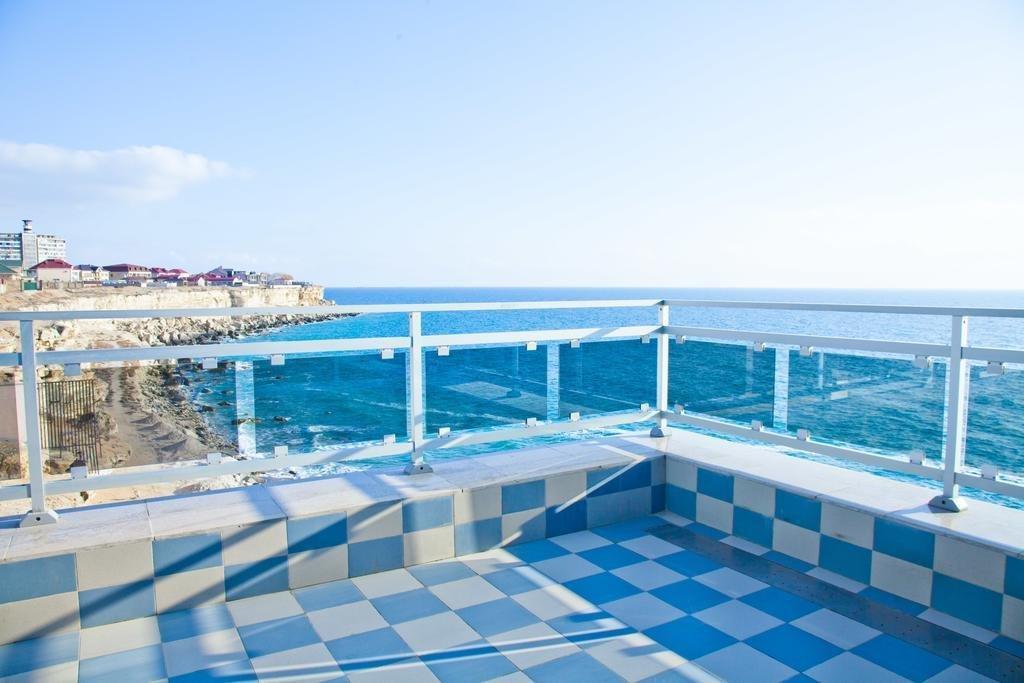 Caspian Riviera Grand Palace Hotel Aktau (Mangystau) Exterior foto The sea view from the terrace of the museum