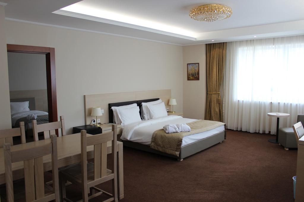 Caspian Riviera Grand Palace Hotel Aktau (Mangystau) Exterior foto