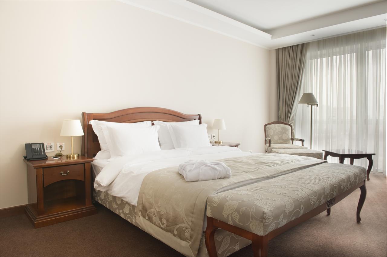 Caspian Riviera Grand Palace Hotel Aktau (Mangystau) Exterior foto