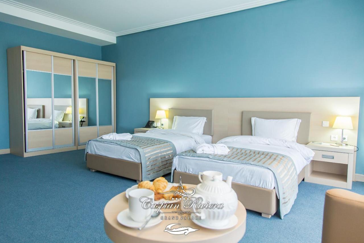 Caspian Riviera Grand Palace Hotel Aktau (Mangystau) Exterior foto A room at the hotel