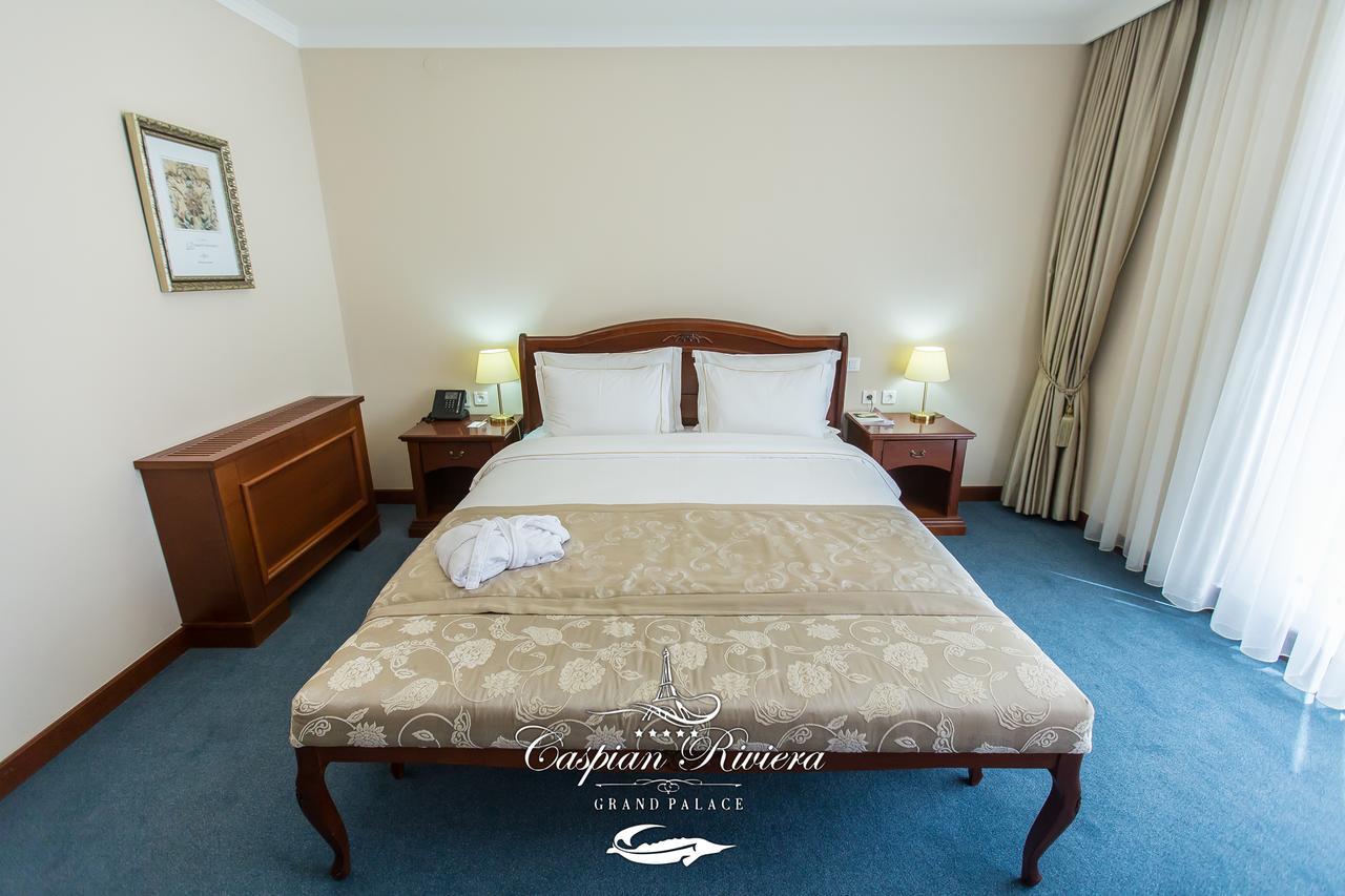 Caspian Riviera Grand Palace Hotel Aktau (Mangystau) Exterior foto Deluxe Room